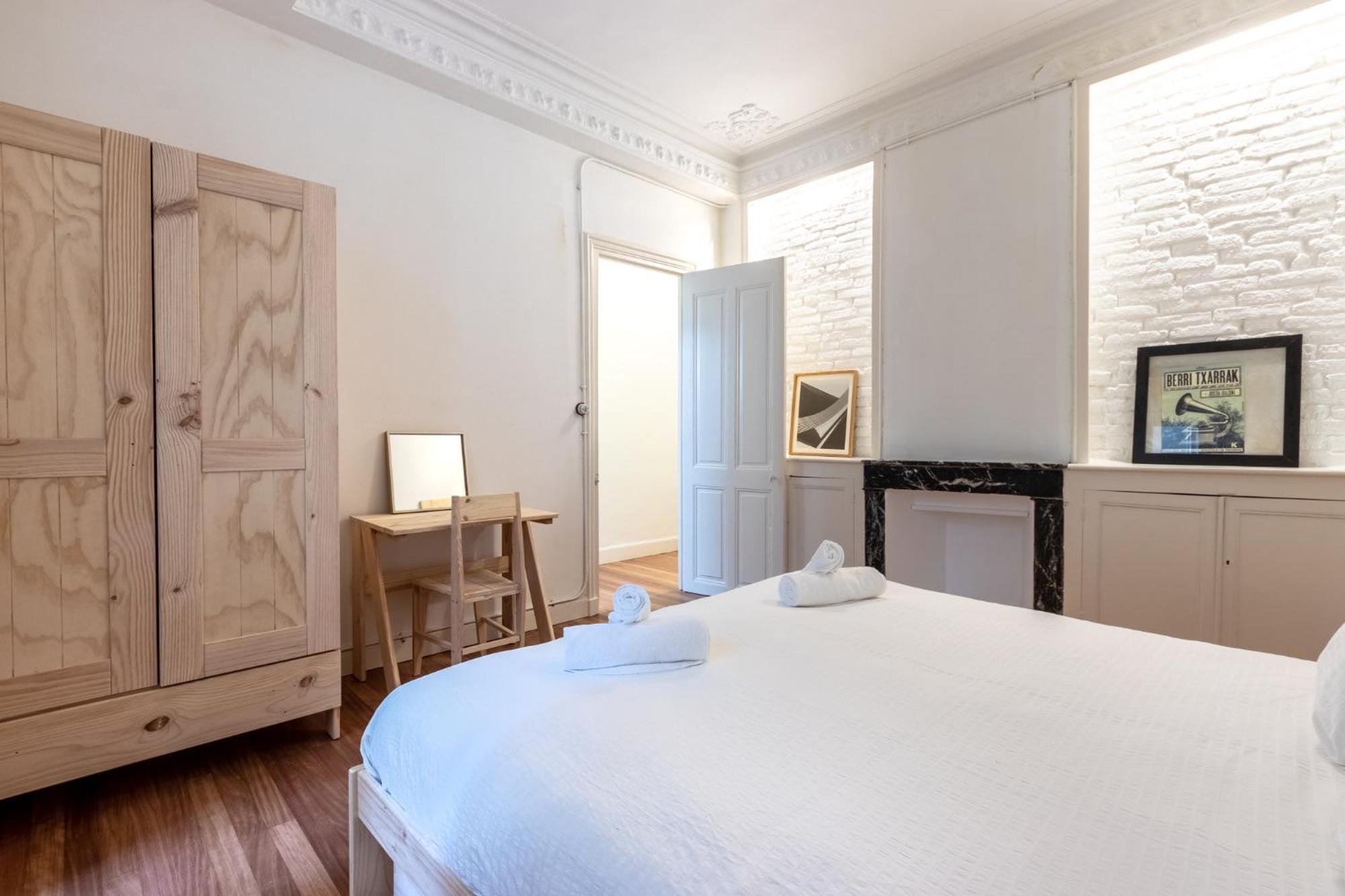 Encantador Apartamento En El Casco Antiguo De Bilbao Luaran gambar