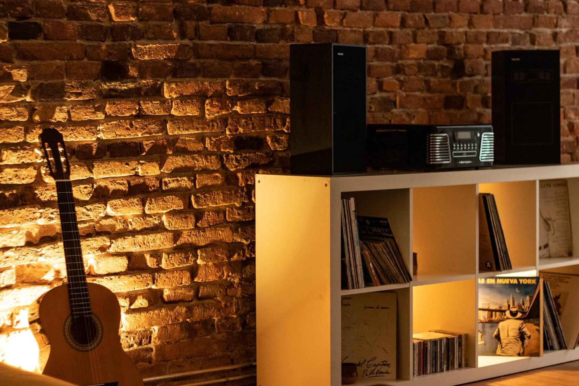 Encantador Apartamento En El Casco Antiguo De Bilbao Luaran gambar
